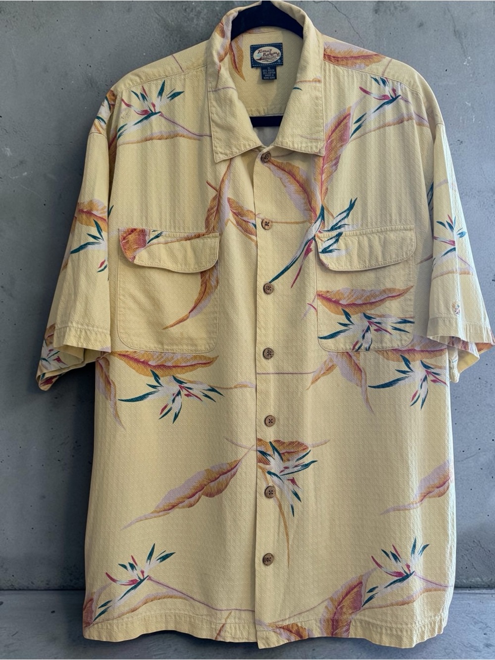 Tommy Bahama Men’s XL Yellow Tropical Bird of Paradise Camp Shirt Button Down - Picture 2 of 12
